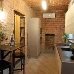 Piazza Statuto-appartamento Tra Le Mura A-c E Wi-fi * Asti